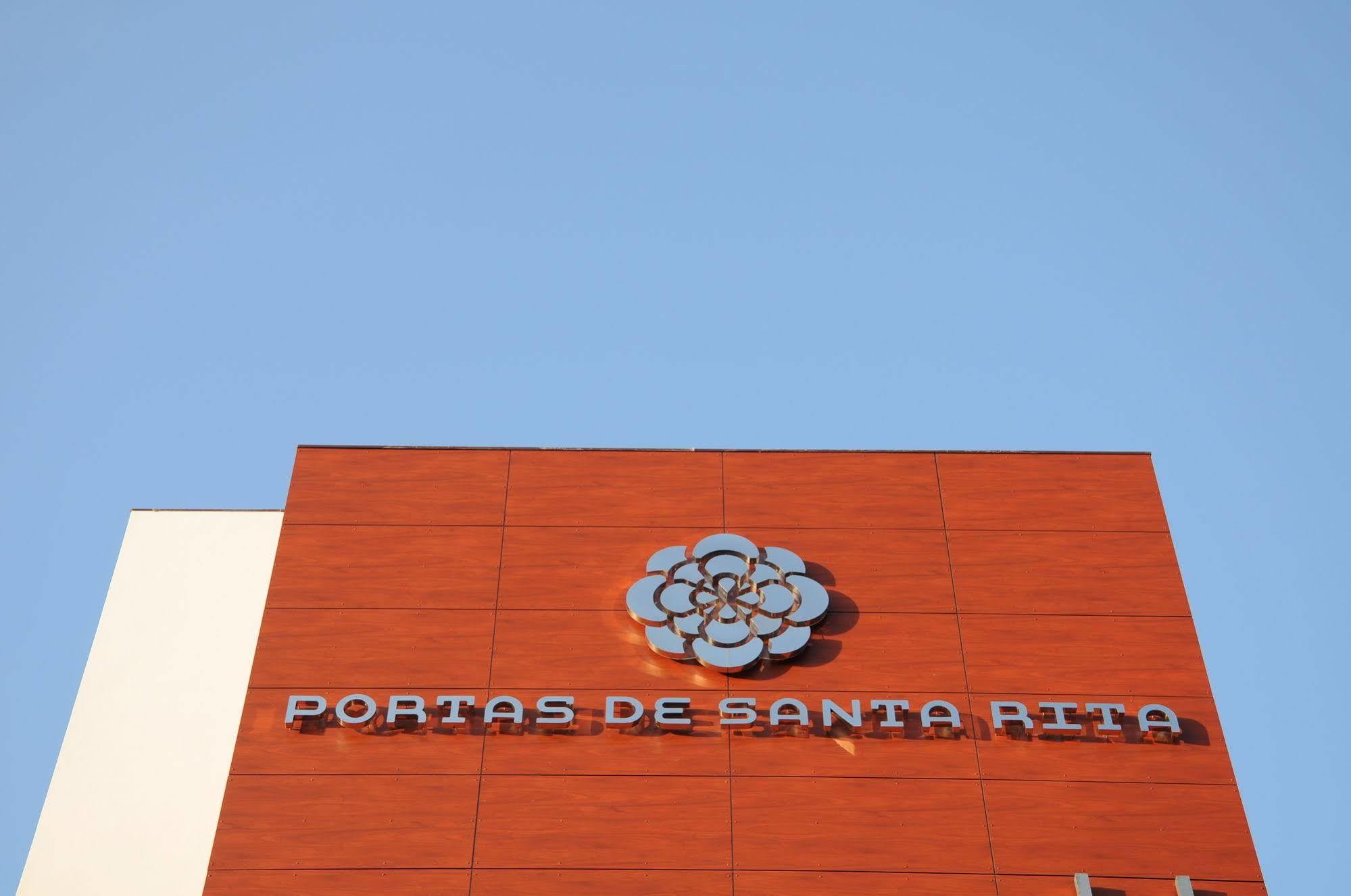 Hotel Portas De Santa Rita Ermesinde Bagian luar foto